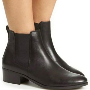 Steve Madden Drape Chelsea Black Leather Boot